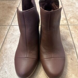 TOMS Brown Ankle Boots